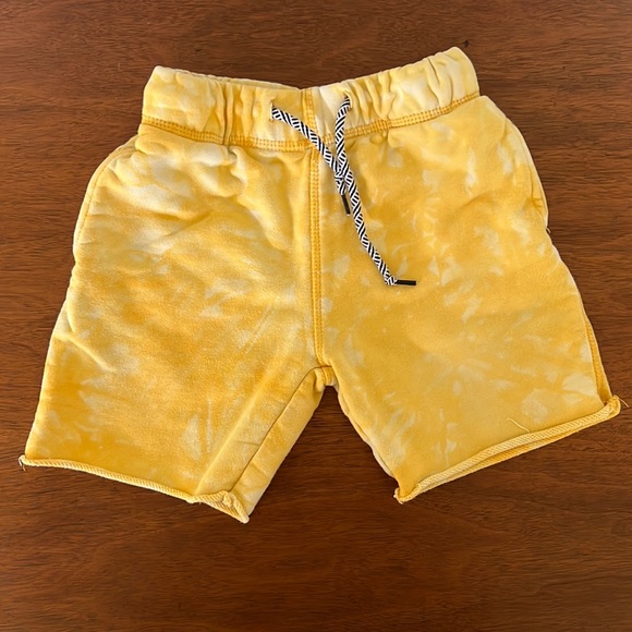 Appaman Other - Appaman tie dye shorts